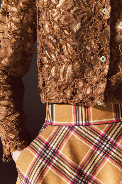 Woven fabric skirt