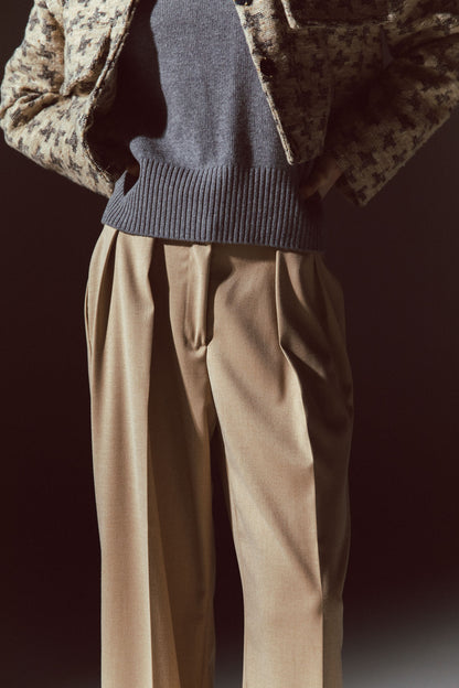 Pinstriped coat with striped finishes