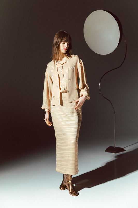 Woven fabric skirt