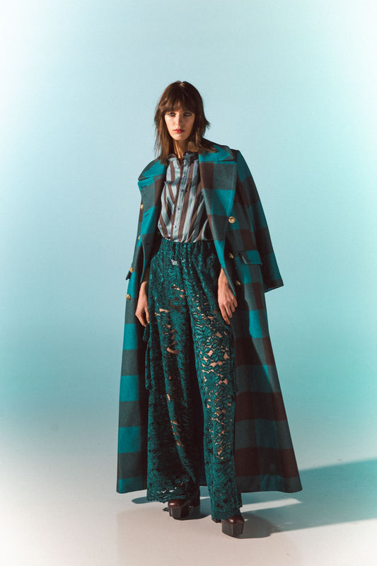 Pinstriped coat with striped finishes