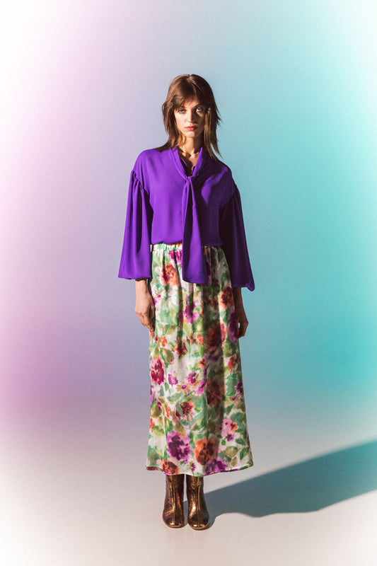 Woven fabric skirt